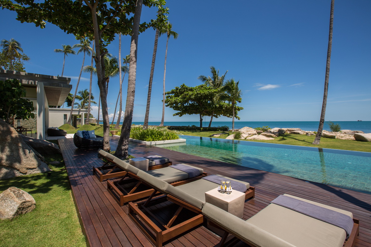 4 Bedroom Option Beach Front Villa with Private Pool at Laem Sor Ko Samui 