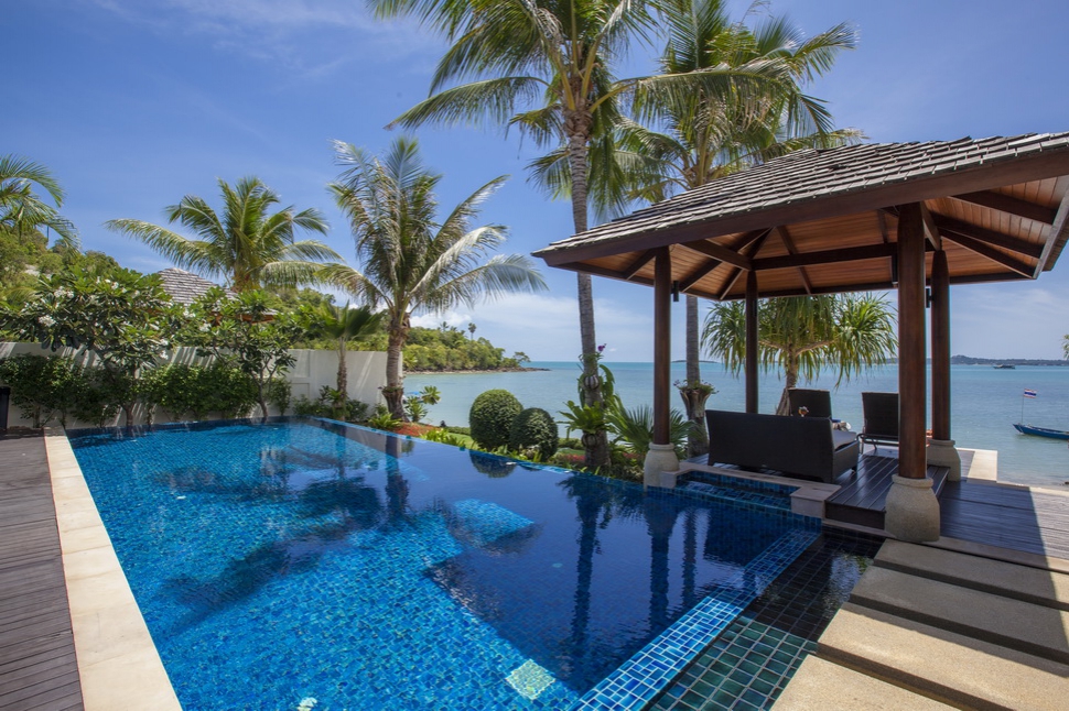 4 Bedroom Beach Front Villa with Private Pool at Bophut Koh Samui