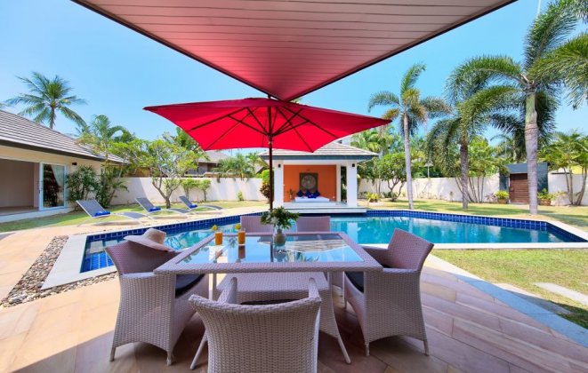 3 Bedroom Garden Villa with Private Pool at Lipa Noi Koh Samui