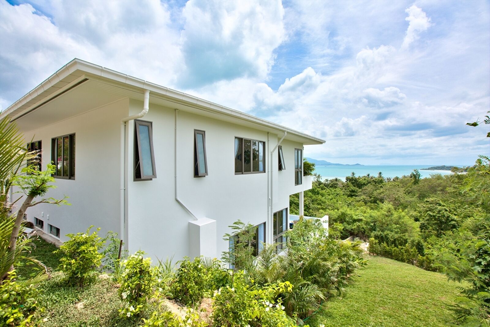 4 Bedroom Sea View Villa with Private Pool at Tongson Bay Koh Samui