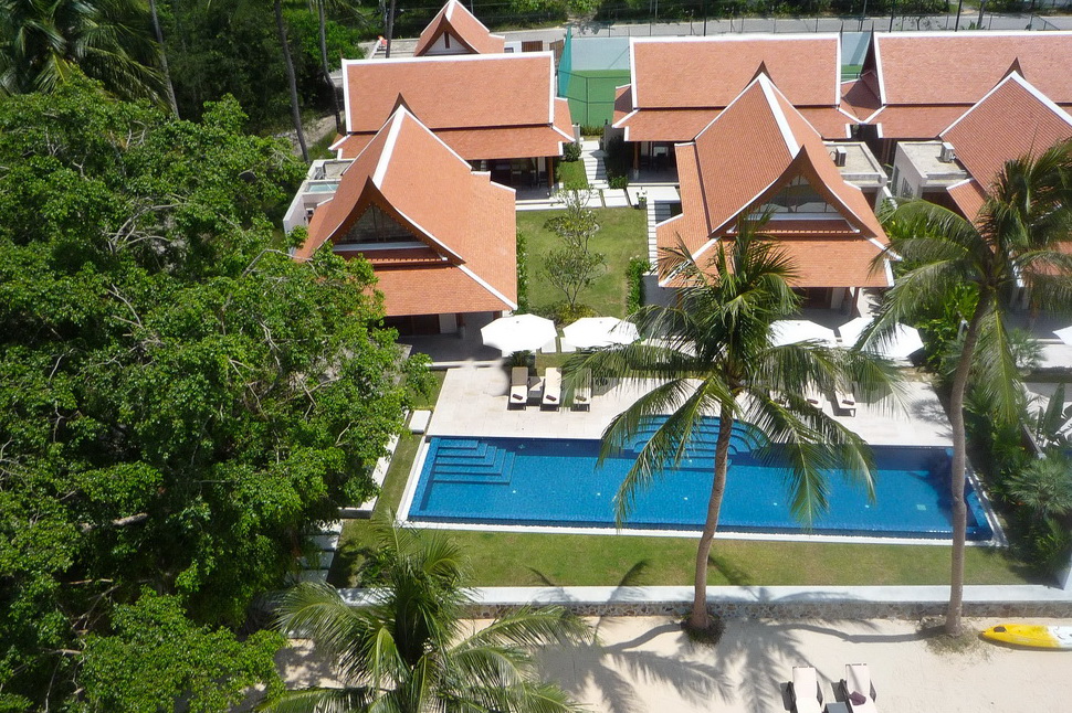 5 Bedroom Beach Front Villa with Pool at Lipa Noi Samui 