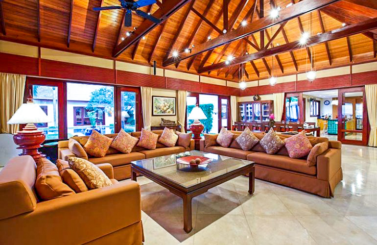 5 Bedroom Option Luxury Beach Front Villa with Private Pool at Maenam Ko Samui
