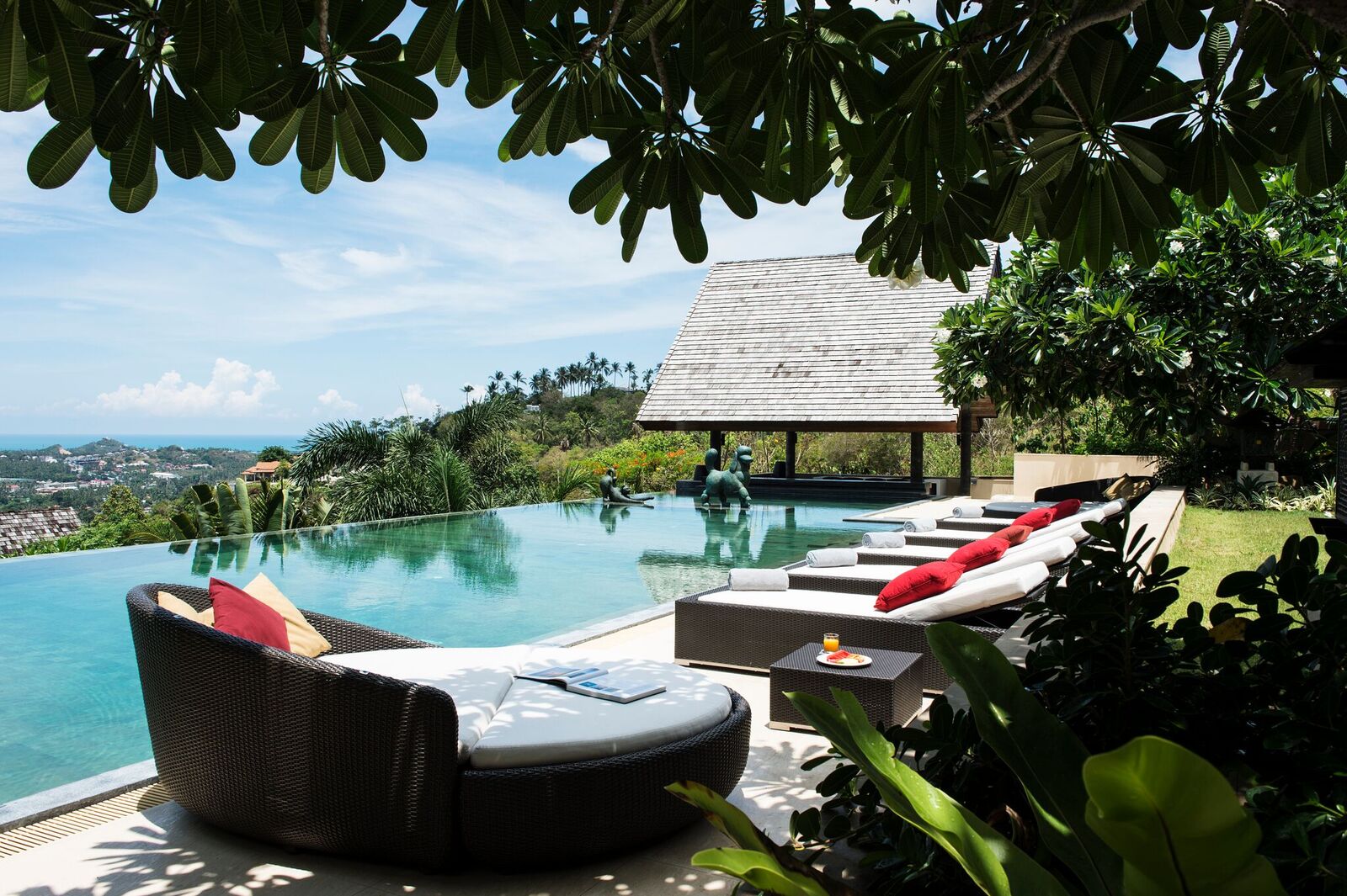5 Bedroom Sea View Villa with Infinity Pool at Bophut Ko Samui	