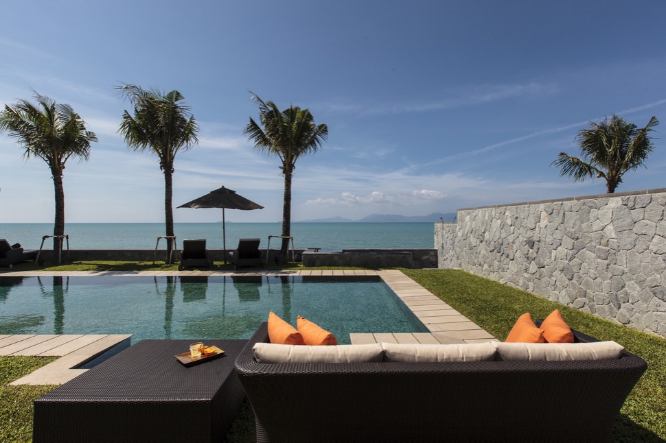 5 Bedroom Option Beach Front Villa with Private Pool at Maenam Koh Samui Thailand