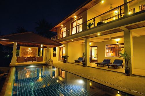 4 Bedroom Garden Villa with Private Pool at Bangrak Koh Samui