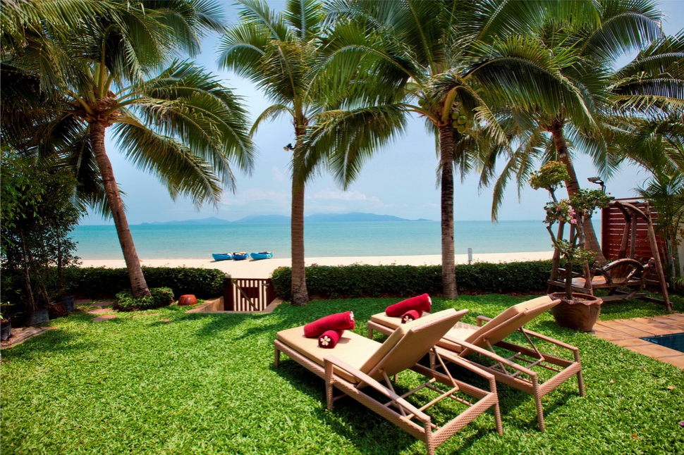 3 Bedroom Option Luxury Beach Front Villa with Private Pool at Maenam Ko Samui
