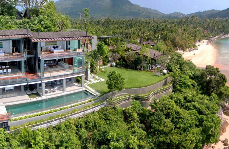 5 Bedroom Beach Front Villa with Private Pool at Taling Ngam Samui
