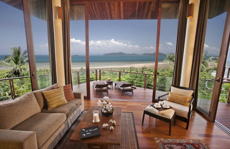 5 Bedroom Sea View Villa with Private Pool at Laem Sett Koh Samui