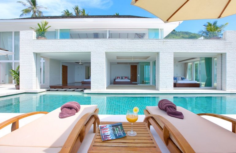 4 Bedroom Sea View Villa with Infinity Pool at Bang Por Koh Samui	