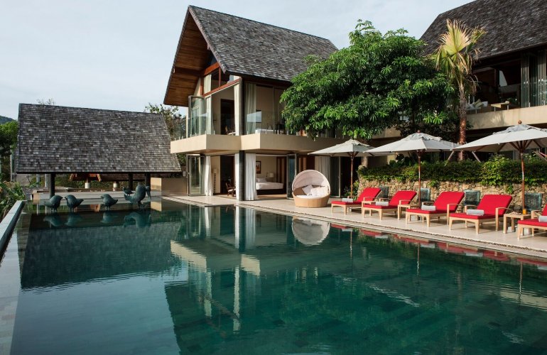 5 Bedroom Sea View Villa with Infinity Pool at Bophut Koh Samui	