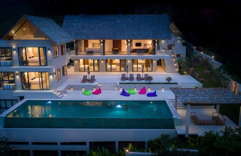 6 Bedroom Sea View Villa with Infinity Pool at Bophut Koh Samui	